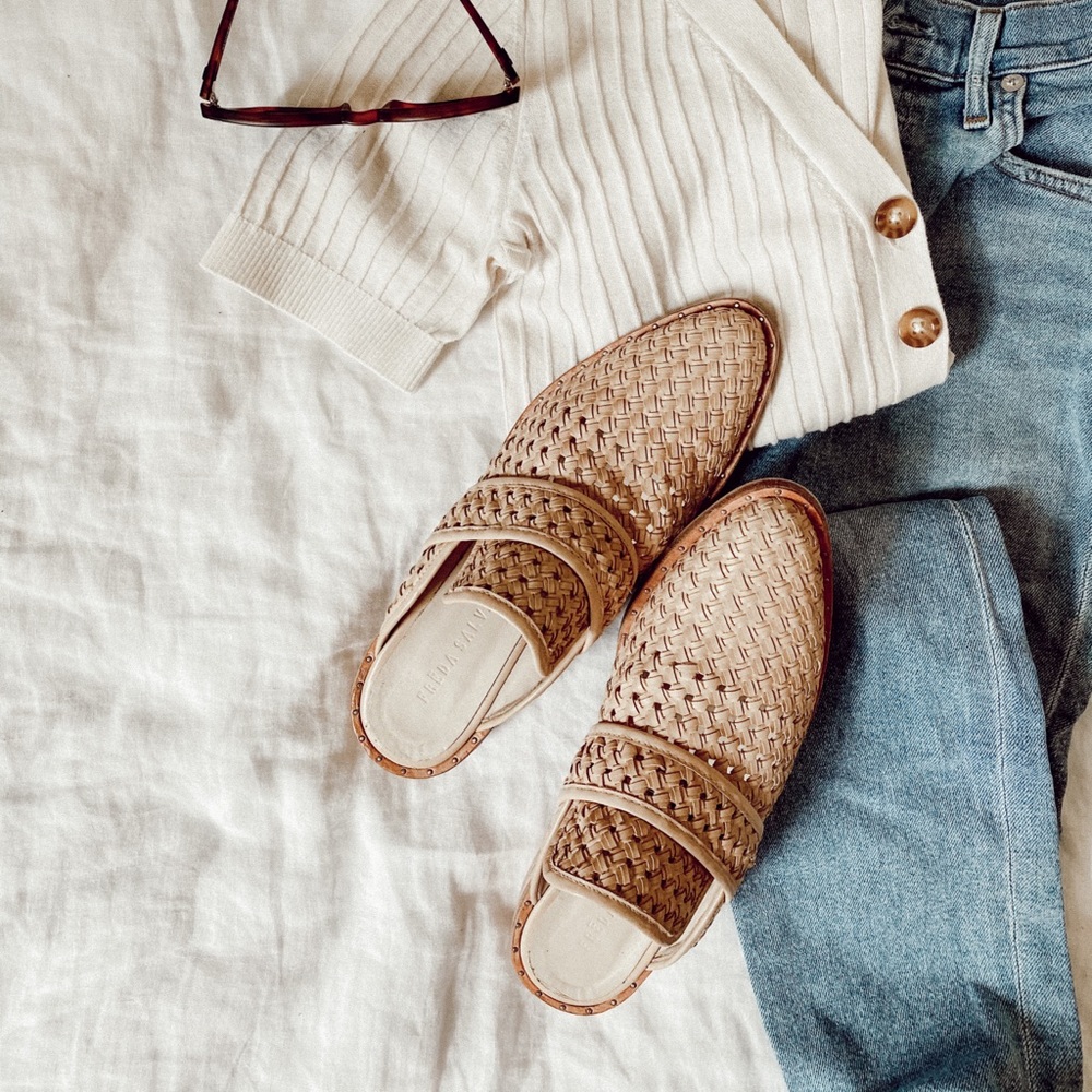 Freda Salvador Keen Mules